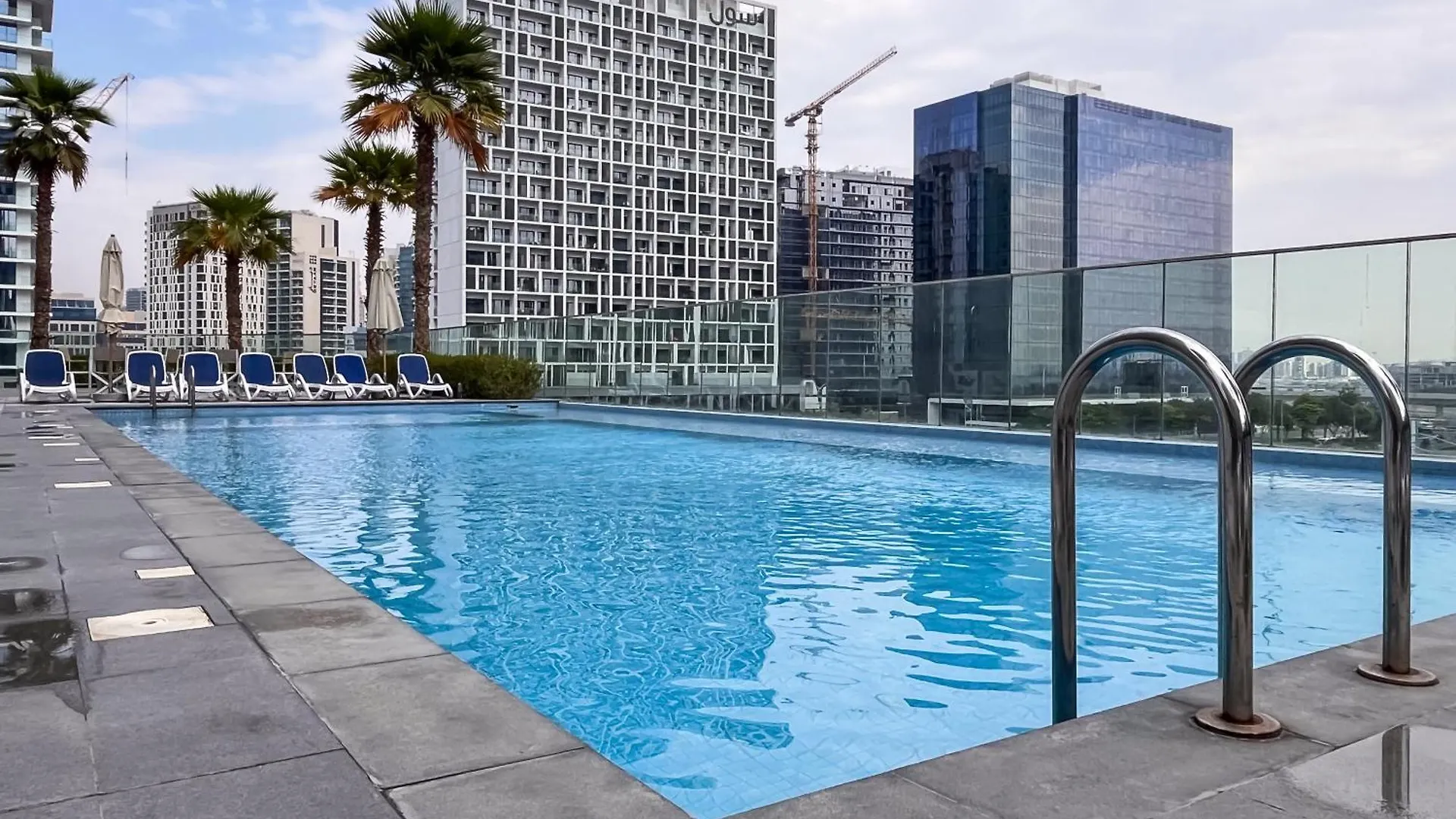 Apartment Elegant Studio With Pool & Gym Near Burj Khalifa & Racecourse Views Dubai United Arab Emirates